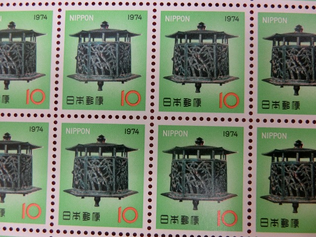 昭和49年　10円　100枚シート　梅竹透釣灯ろう　年賀切手