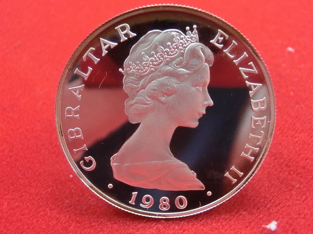 1900年  イギリス領ジブラルタル  ネルソン提督記念  1クラウン硬貨  エリザベス2世  NO-1016