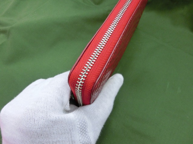 コーチ 未使用 カーフ 長財布 パイソン型押し レッド 53659