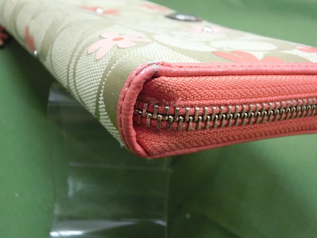 【良品】コーチ 長財布 財布 花柄 ベージュ ピンク レディース