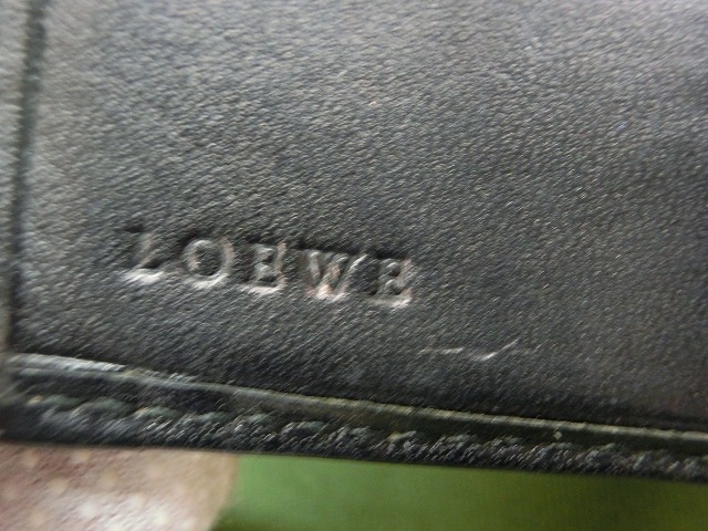 【美品】ロエベ  二つ折り財布