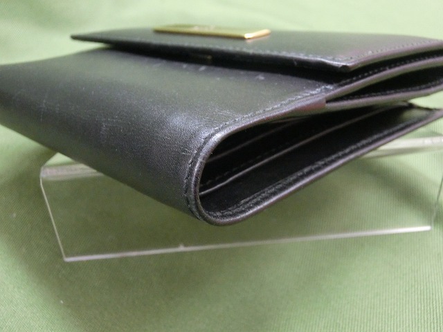 【美品】グッチ  二つ折り財布　ブラック