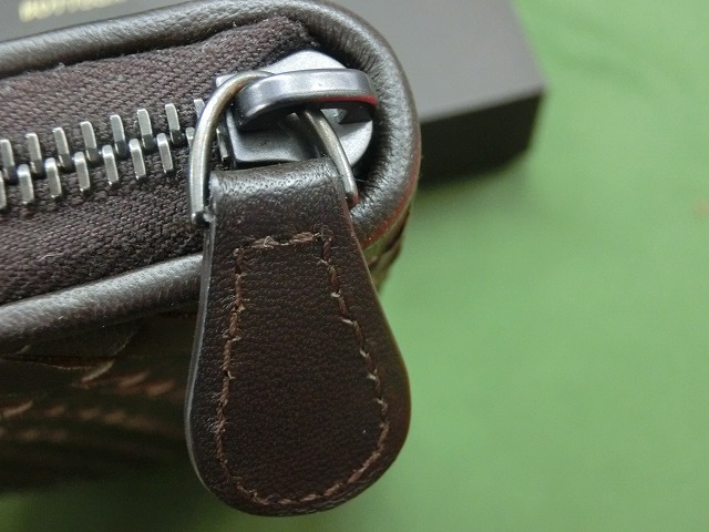 【極美品】ボッテガヴェネタ 長財布  イントレチャート ジップアラウンドウォレット