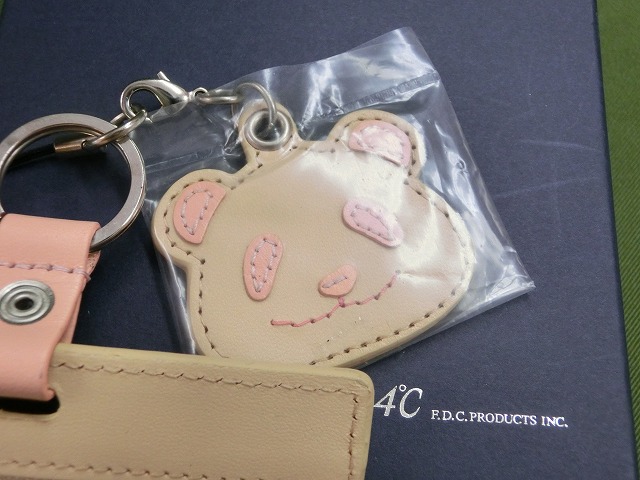 【未使用】4°c  パスケース  パンダストラップ