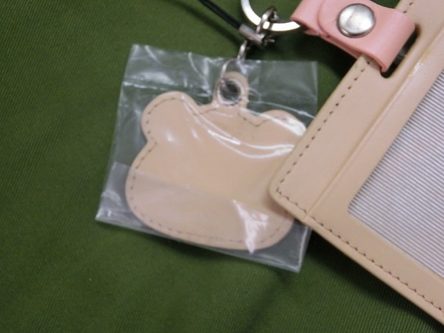 【未使用】4°c  パスケース  パンダストラップ