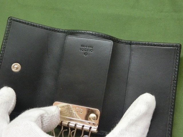 【極美品】グッチ キーケース 138093 6連キーケース グッチッシマ ブラック シルバー金具