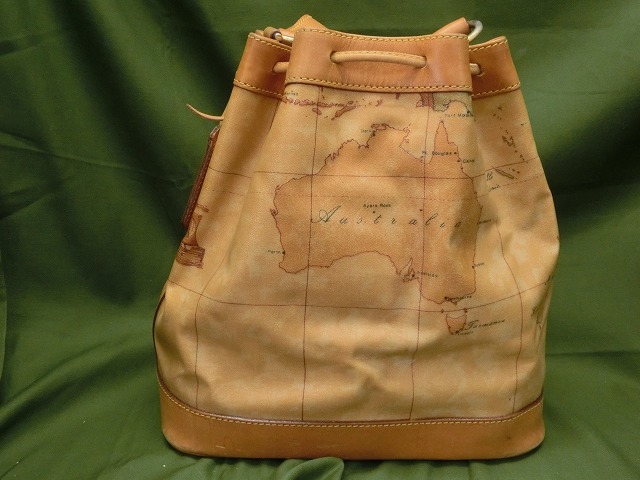 【良品】プリマ クラッセ  ショルダーバッグ 巾着バッグ マップ 世界地図柄 日本地図 ゴールド金具