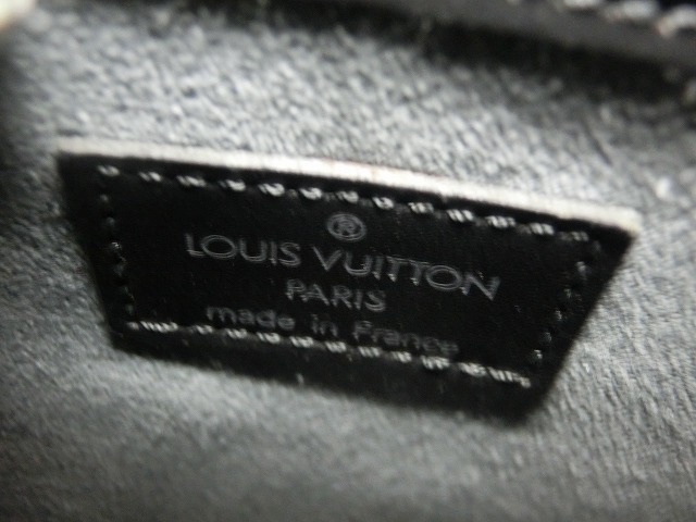 【極美品】ルイヴィトン エピ オンブル 黒 M52102  エピレザー ハンドバッグ