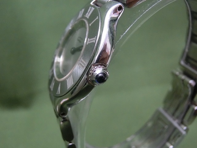 【良品】カルティエ マスト21  クオーツ アナログ表示 シルバー文字盤 腕時計 レディース