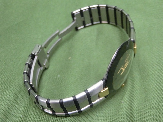 【美品】ラドー  クポール 腕時計 ダイヤスター 129.4075.4N  クオーツ 黒文字盤  レディース