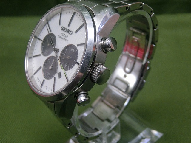 【良品】セイコー V175-0BJ0 クロノグラフ ソーラー ホワイト文字盤 メンズ腕時計