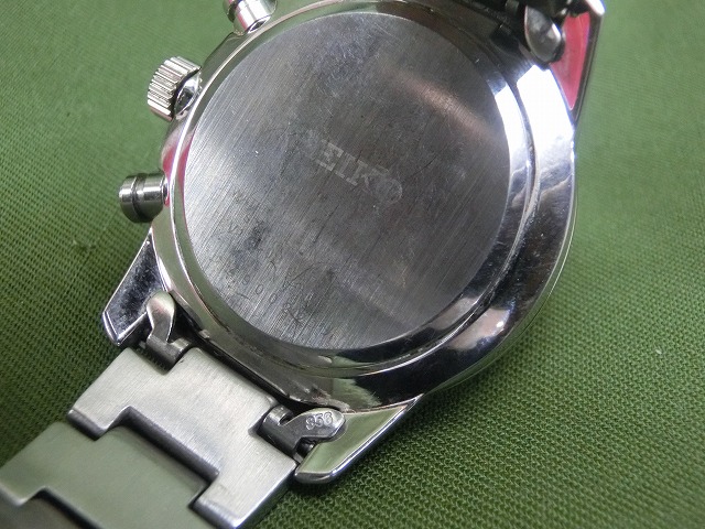 【良品】セイコー V175-0BJ0 クロノグラフ ソーラー ホワイト文字盤 メンズ腕時計